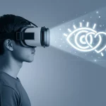 Immagine concettuale e fotorealistica: una persona vista di profilo indossa un visore VR, e dal visore si irradia una luce soffusa che proietta simboli stilizzati dell'occhio e del cuore intrecciati. Sfondo neutro e pulito. Obiettivo prime 35mm, duotone blu e grigio, profondità di campo.