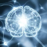 Immagine concettuale fotorealistica che rappresenta la complessità della ricerca sul cancro cerebrale infantile; una rete neurale stilizzata e luminosa sovrapposta a un'immagine sfocata di un cervello, con un punto focale luminoso che simboleggia una nuova scoperta terapeutica, obiettivo 35mm, toni blu e grigi duotone, profondità di campo.
