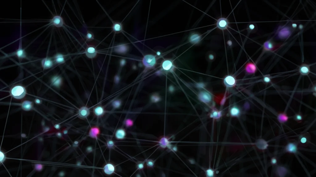 Una rete neurale digitale complessa e intricata, con alcuni nodi luminosi e approvati e molti altri nodi scuri e non identificati che si diramano nell'ombra, rappresentando l'espansione incontrollata della superficie d'attacco. Obiettivo macro 100mm, messa a fuoco precisa sui nodi oscuri, illuminazione drammatica per enfatizzare il pericolo.