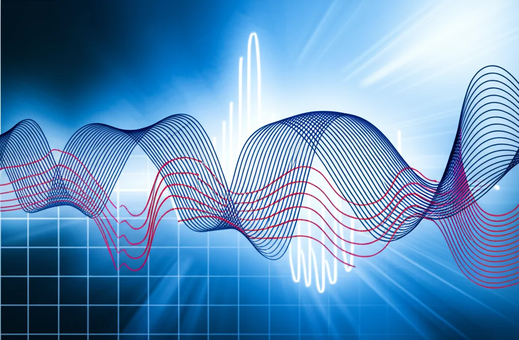 Visualizzazione astratta ma fotorealistica di onde di vibrazione meccanica (linee ondulate blu) che vengono progressivamente smorzate da un segnale di controllo (linee ondulate rosse sovrapposte). Sullo sfondo, un grafico stilizzato mostra un picco di tensione elettrica generato da un effetto piezoelettrico, simboleggiando la conversione di energia. Dettagli nitidi sulle onde, illuminazione drammatica con fasci di luce, effetto 'motion blur' leggero per indicare il movimento.