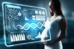 Immagine concettuale di un algoritmo di machine learning che analizza dati medici (grafici di pressione sanguigna, formule chimiche, eliche di DNA stilizzate) su uno schermo futuristico trasparente, con una silhouette sfocata di una donna incinta sullo sfondo. Stile high-tech, colori blu elettrico e bianco, alta definizione, focus selettivo sullo schermo.