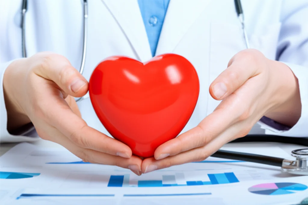Immagine concettuale che rappresenta la salute cardiovascolare pediatrica: un cuore stilizzato rosso brillante protetto da mani di bambino e adulto sovrapposte, su uno sfondo sfocato di grafici medici e strumenti diagnostici. Lente macro 90mm, illuminazione da studio controllata per enfatizzare il cuore, alta definizione dei dettagli, colori caldi e rassicuranti.